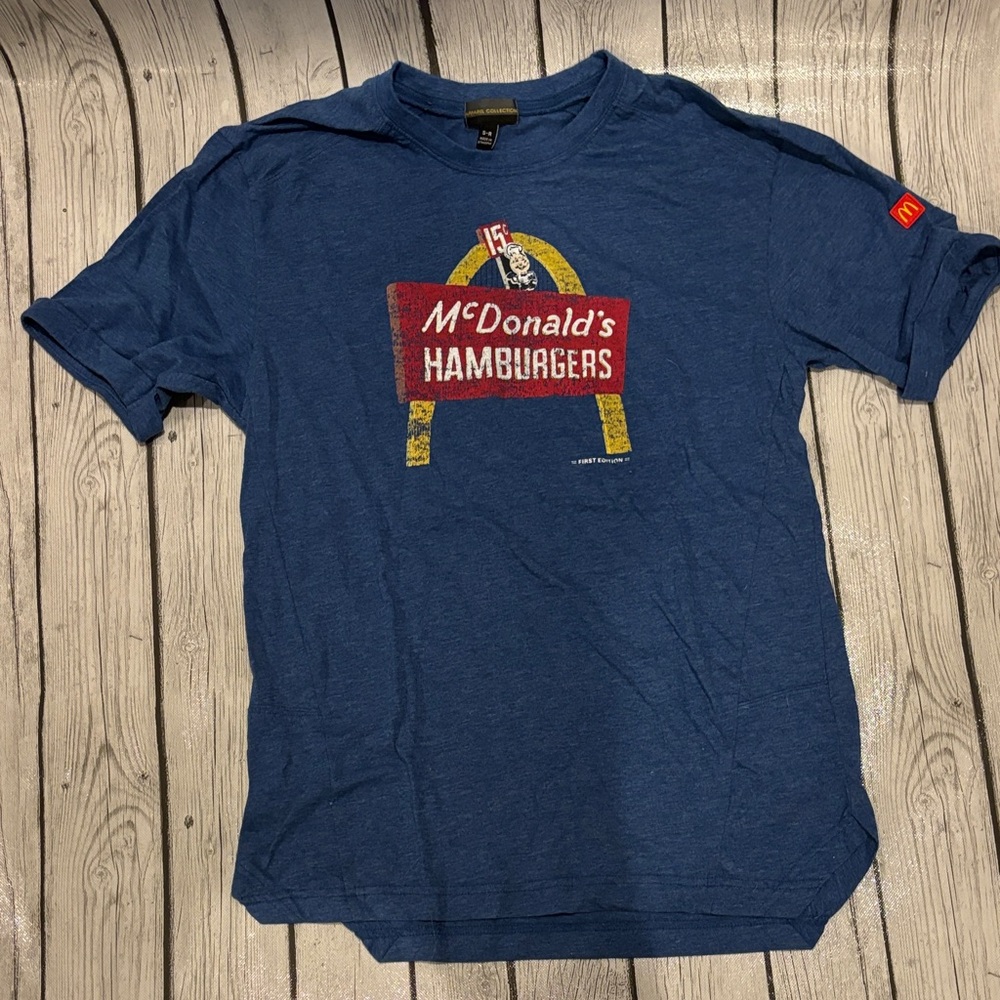 Apparel collection size small vintage style McDonald’s tshirt